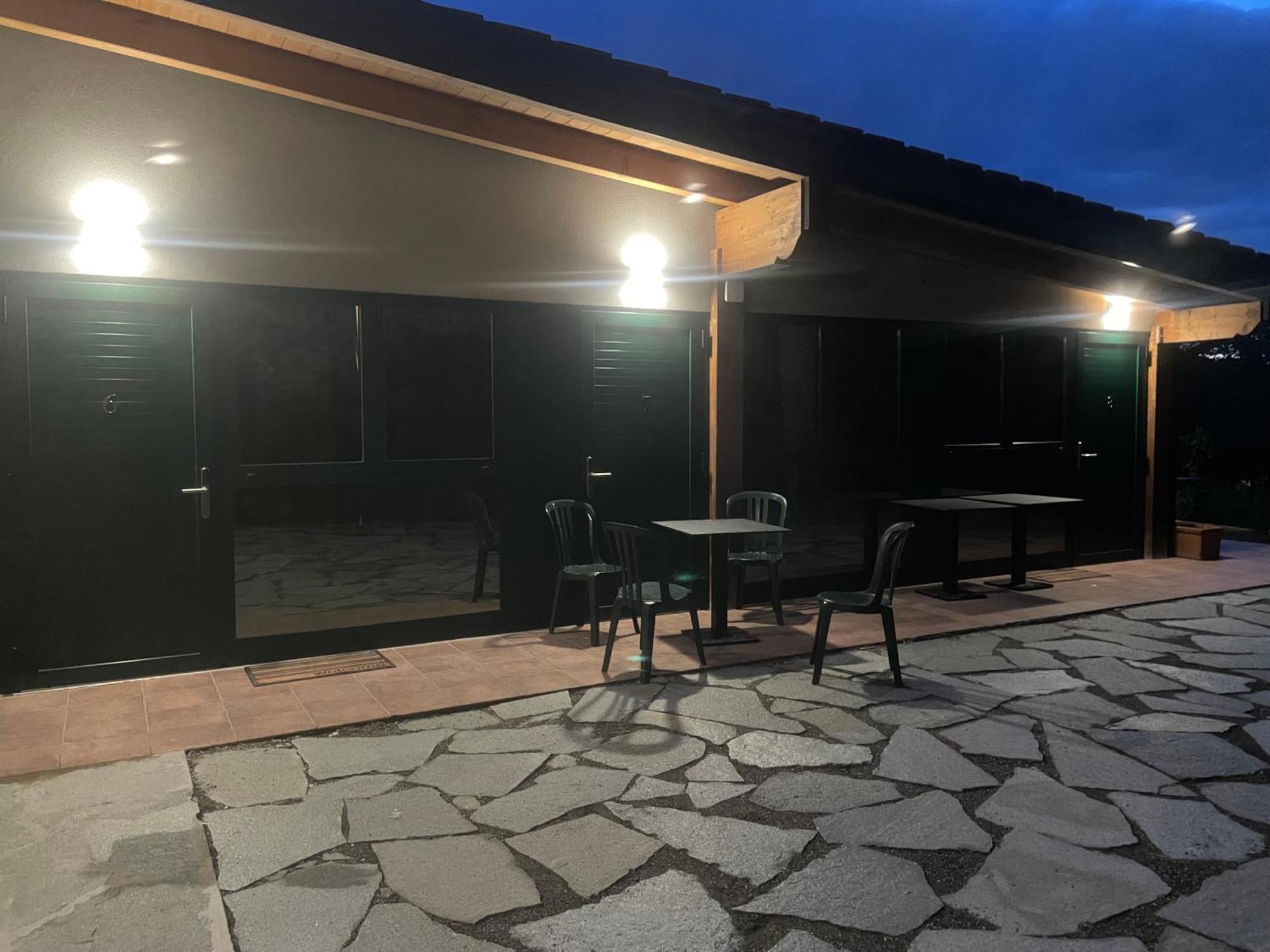 Locanda Dell'Oca Bianca Como Exterior photo